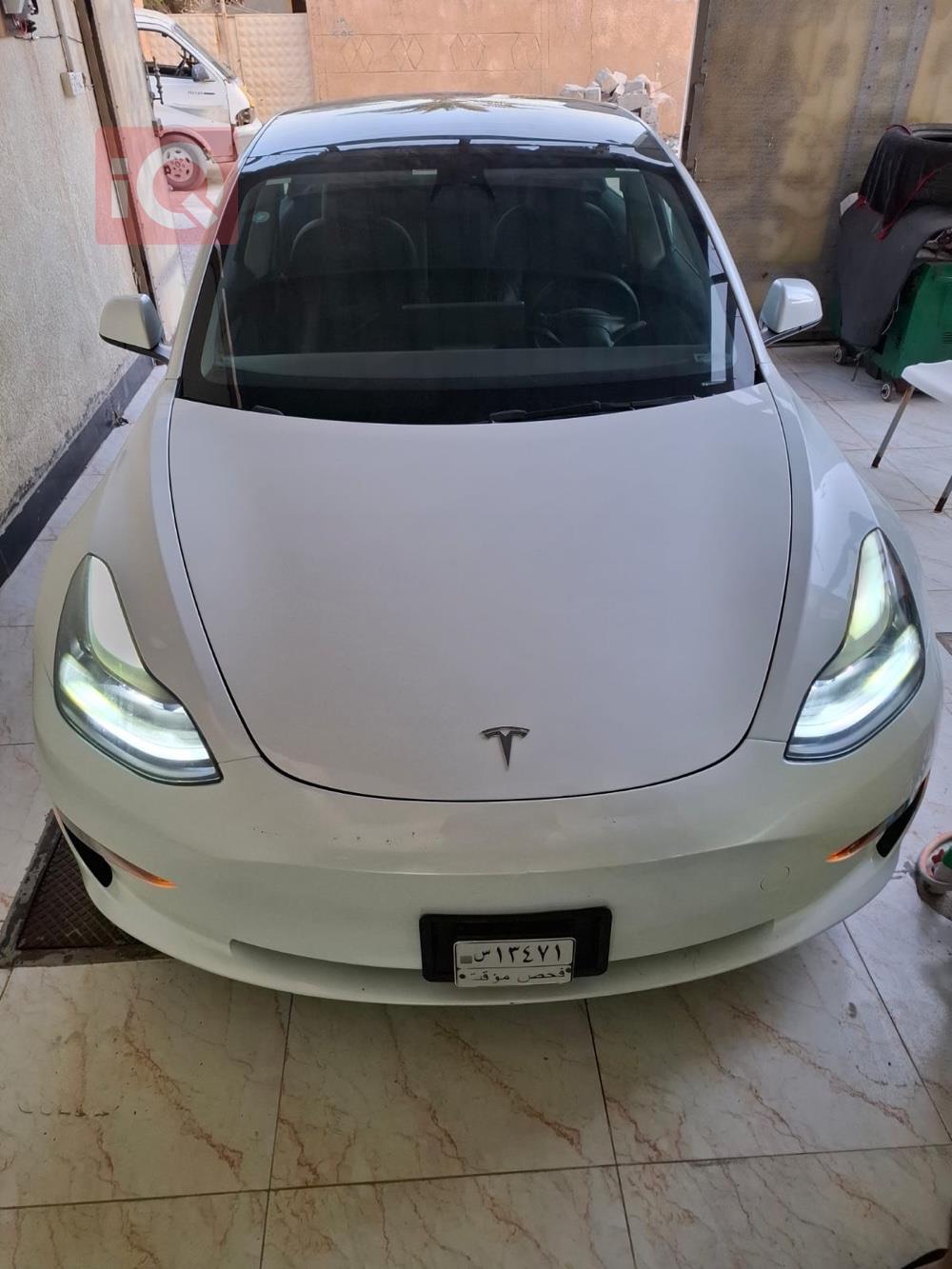 تسلا موديل 3